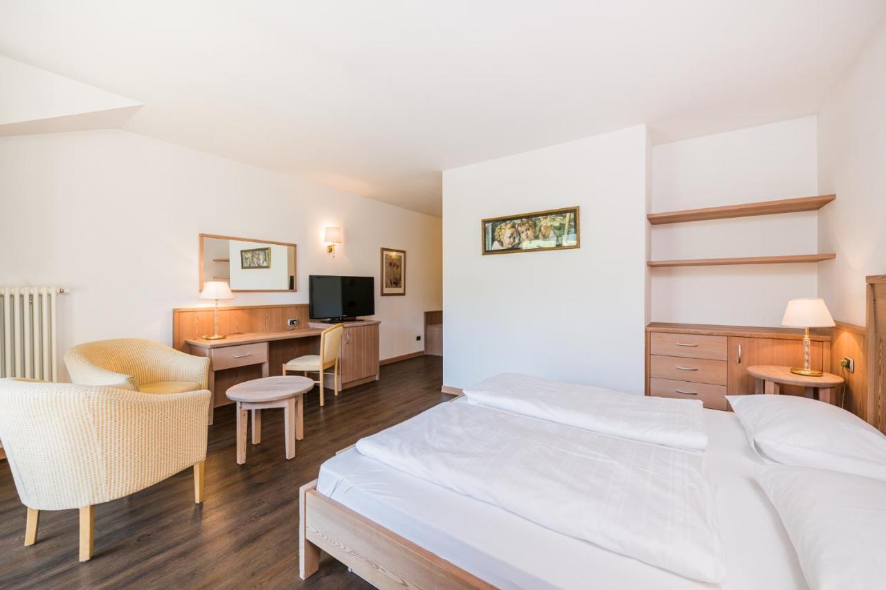 Hotel Kronplatz 3*