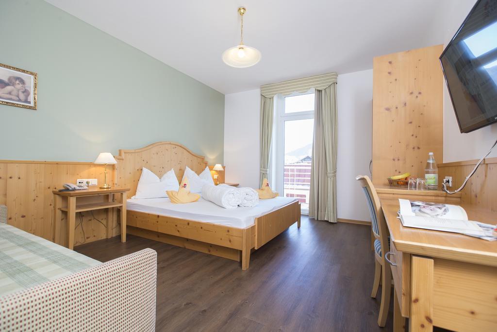 Hotel Kronplatz Olang