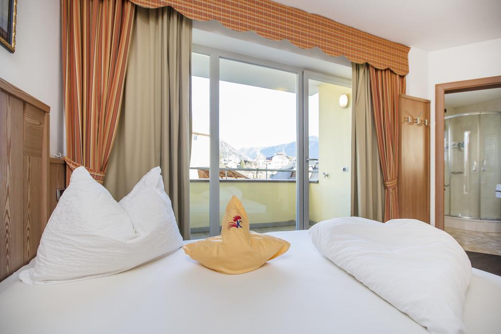 Hotel Kronplatz 3*
